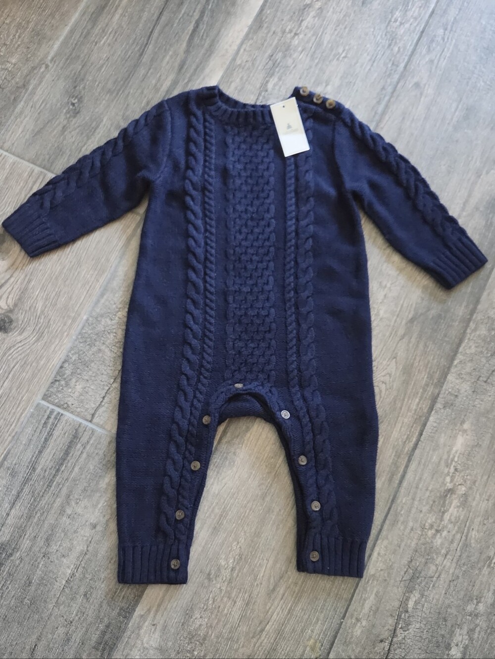 GAP Baby NWT 6-12 Months Cable Knit One-Piece Romper